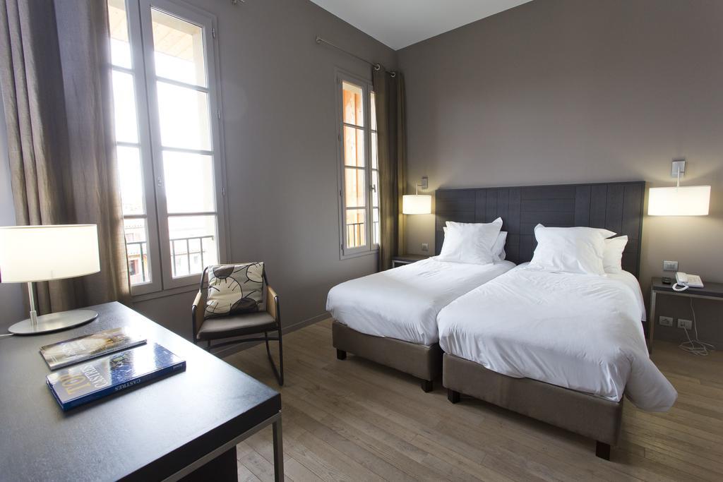 Grand Hotel De Castres Zimmer foto